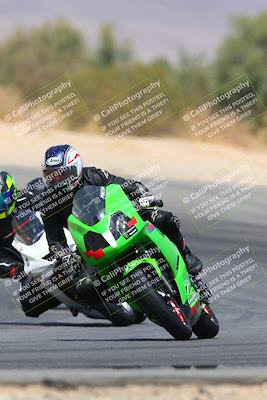 media/Apr-10-2022-SoCal Trackdays (Sun) [[f104b12566]]/Turn 10 (1pm)/